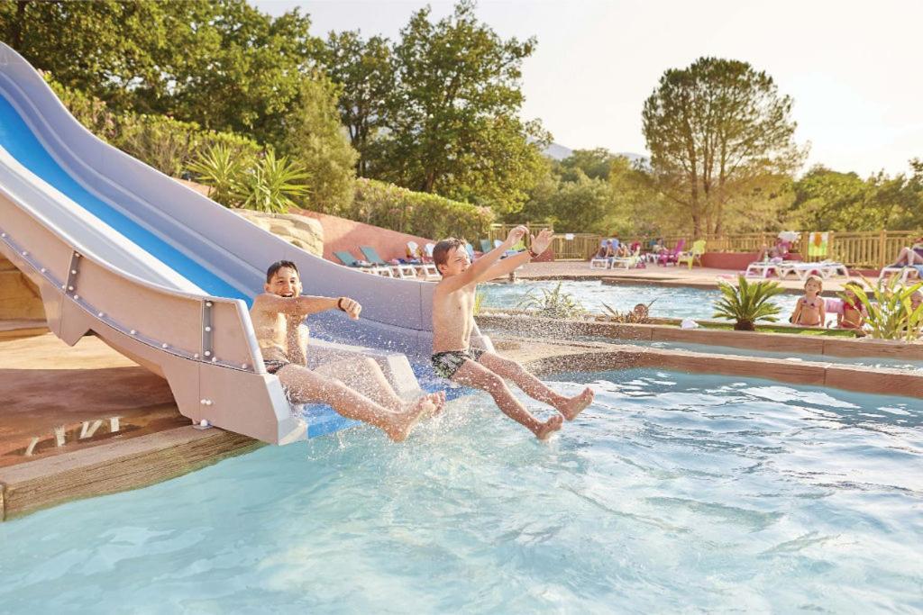 Camping Laroque Des Alberes Oda fotoğraf